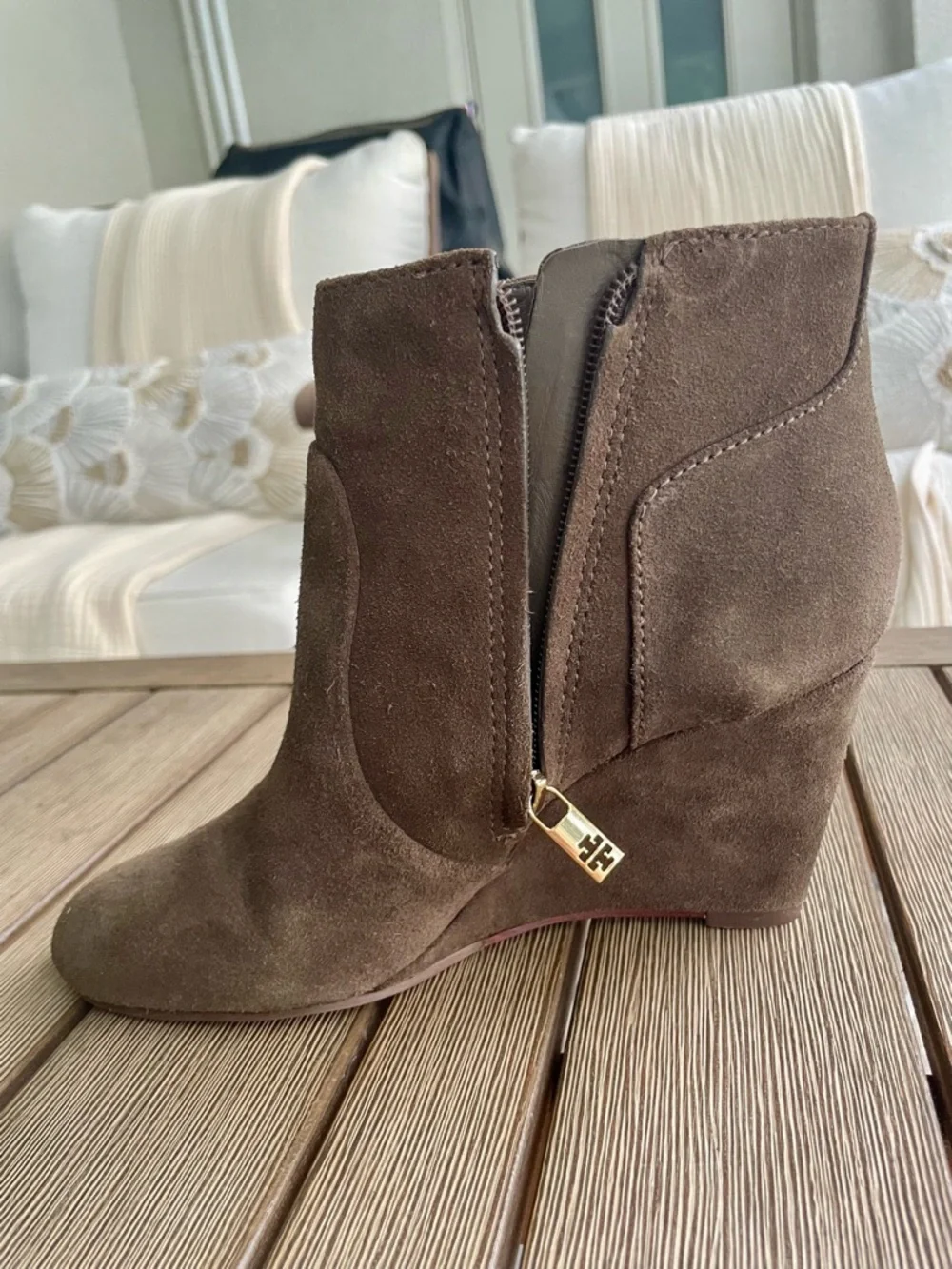 Tory Burch Brown Suede Wedge Ankle Boots Size 7M Leather Made in Brazil